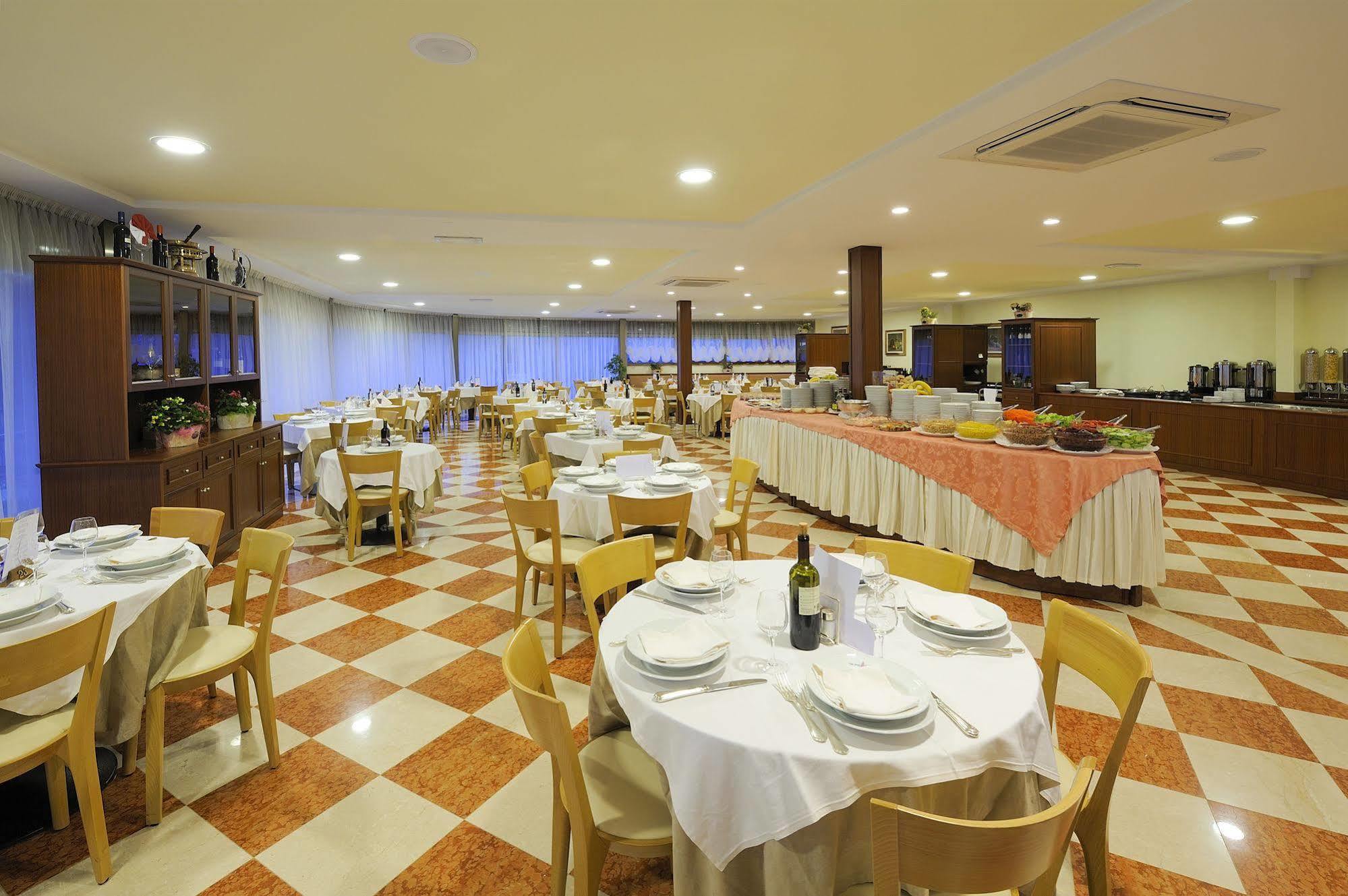Club E La Vela